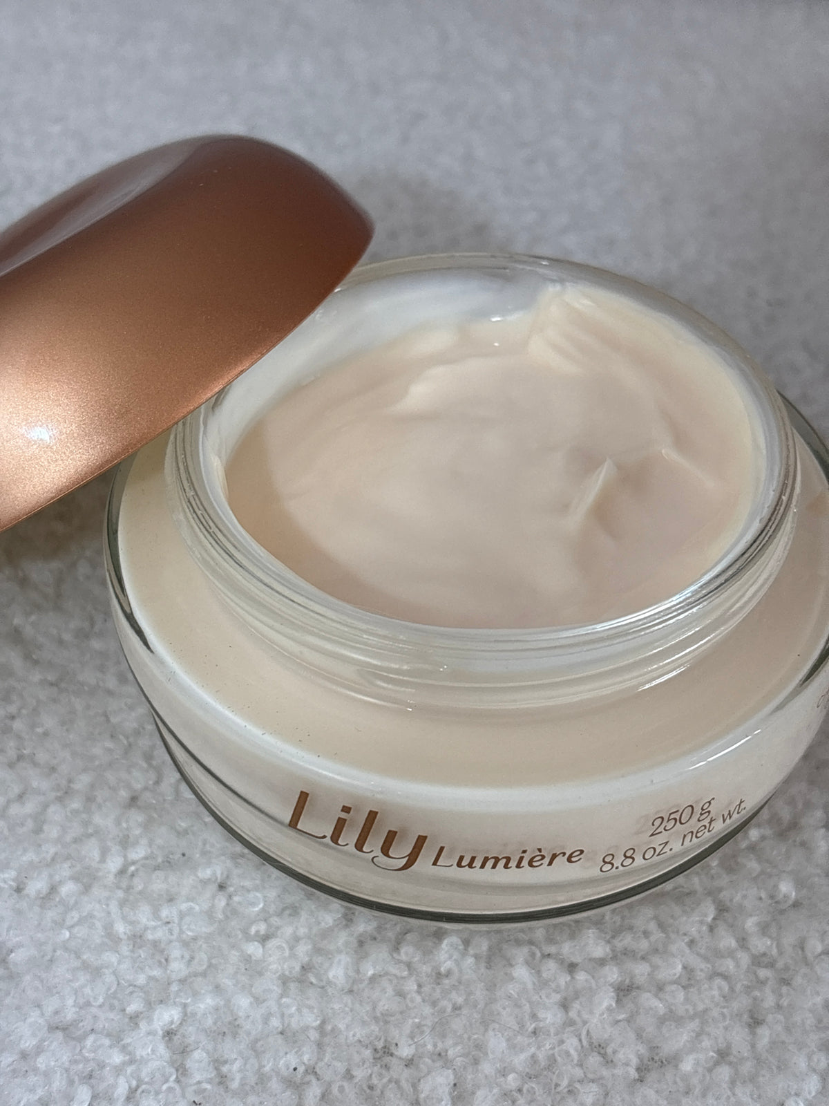 Lily Lumière Crème Hydratante Corporelle O Boticário 250g